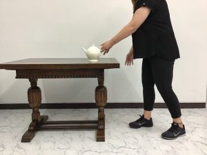 ケントストア・アンティーク家具のドローリーフテーブル