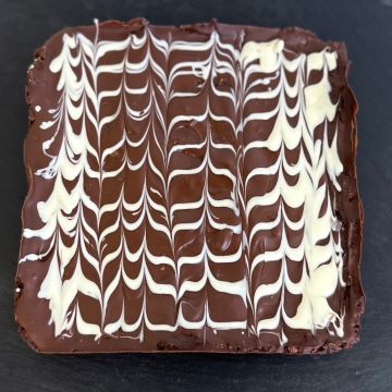 【英国菓子レシピ】チョコレートティフィンの作り方－ケントデリ監修