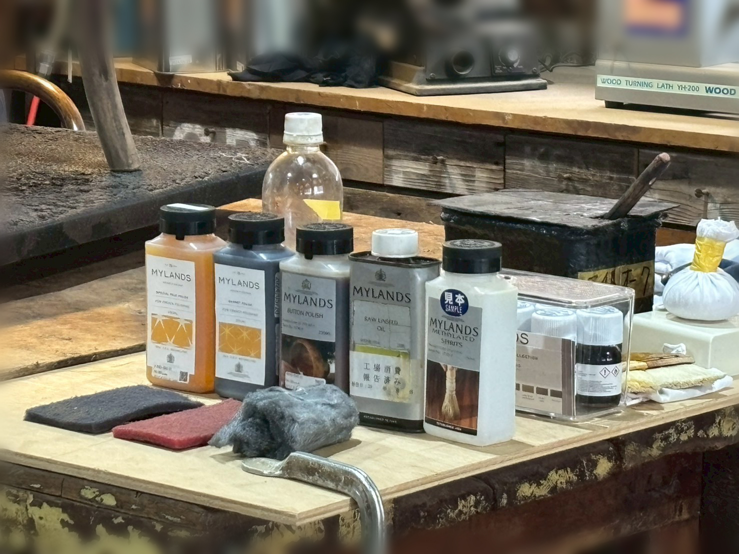 イギリスアンティーク家具ケントストア静岡本店の完全リニューアル感謝祭MYLANDS塗装総合ワークショップ