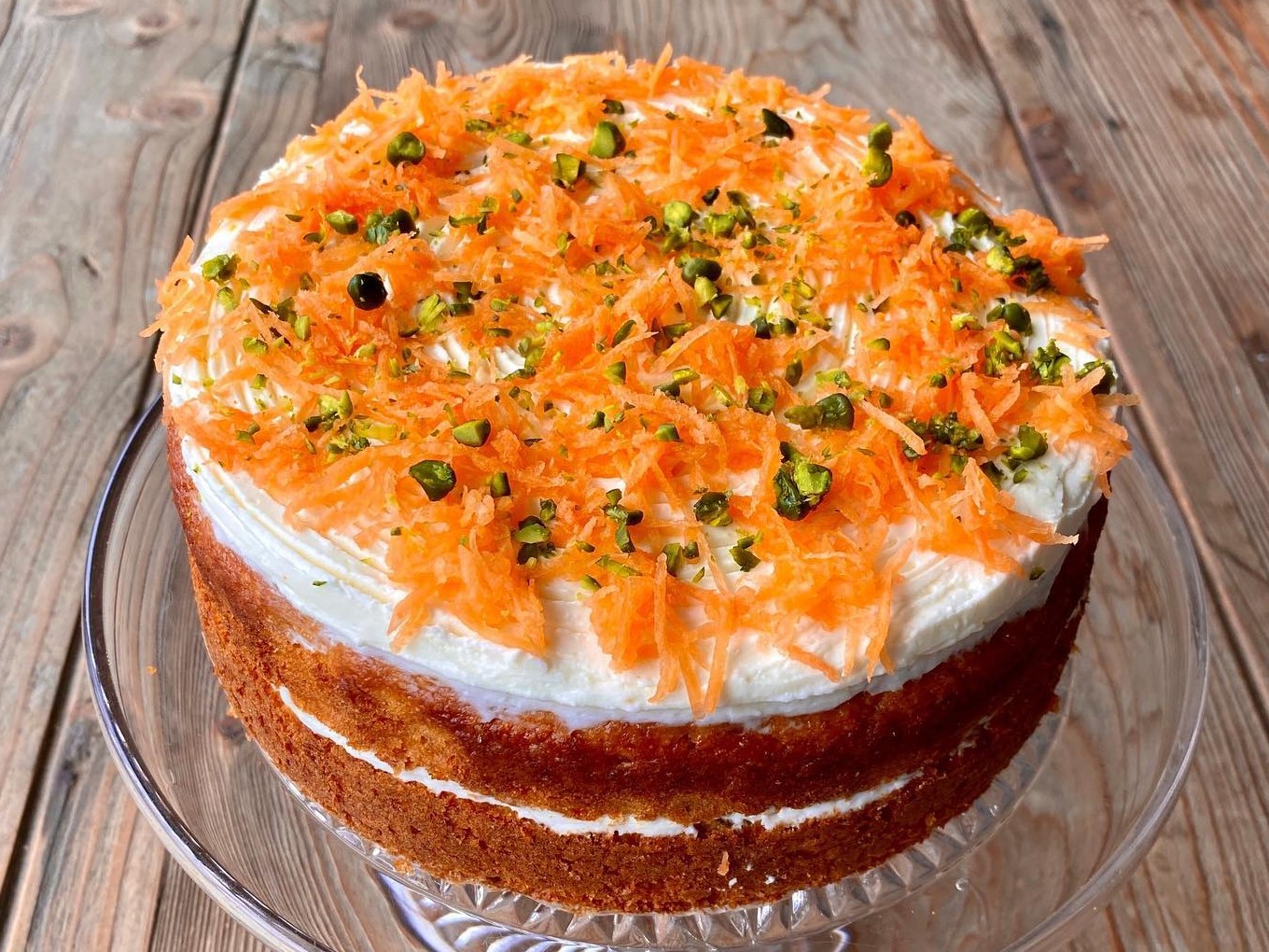 KENT DELI Carrot Cake