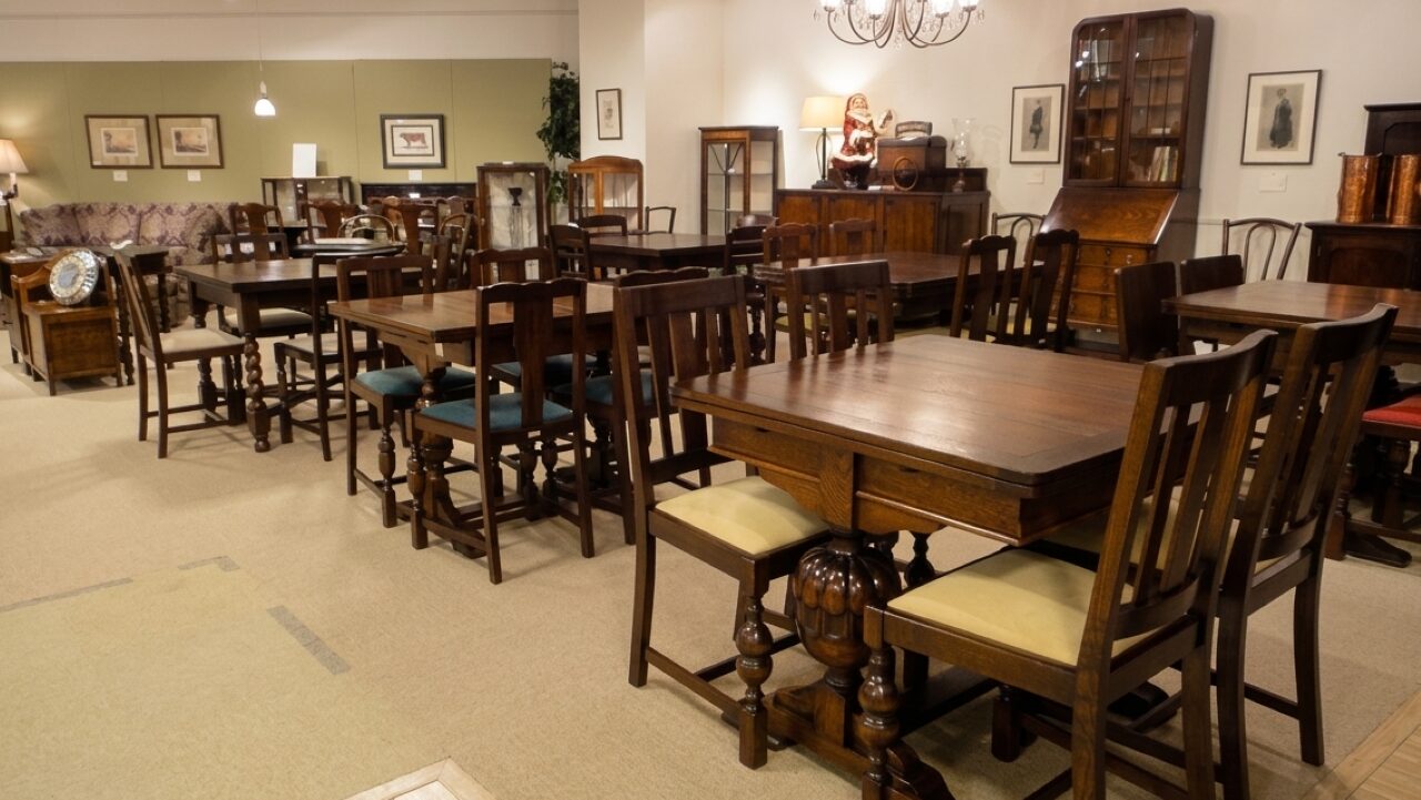 ケントアンティーク家具の卸売案内