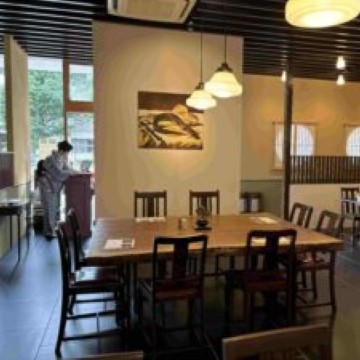 高級和食と英国アンティーク家具の素敵なお店「鰻 北白川」様